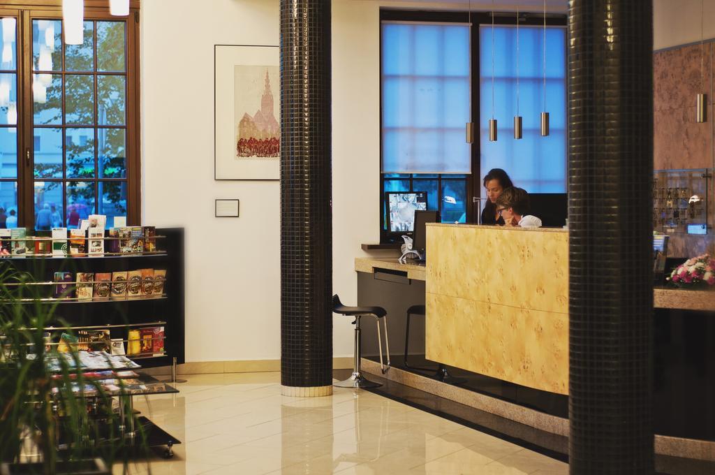 Hotel Pod Lwem Elblag Ngoại thất bức ảnh