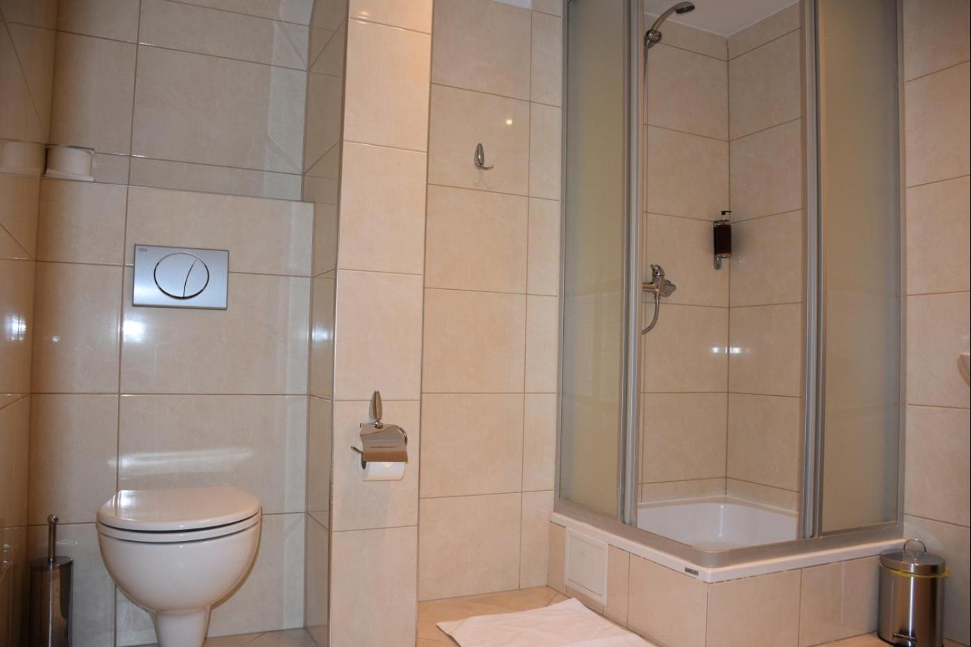 Hotel Pod Lwem Elblag Phòng bức ảnh