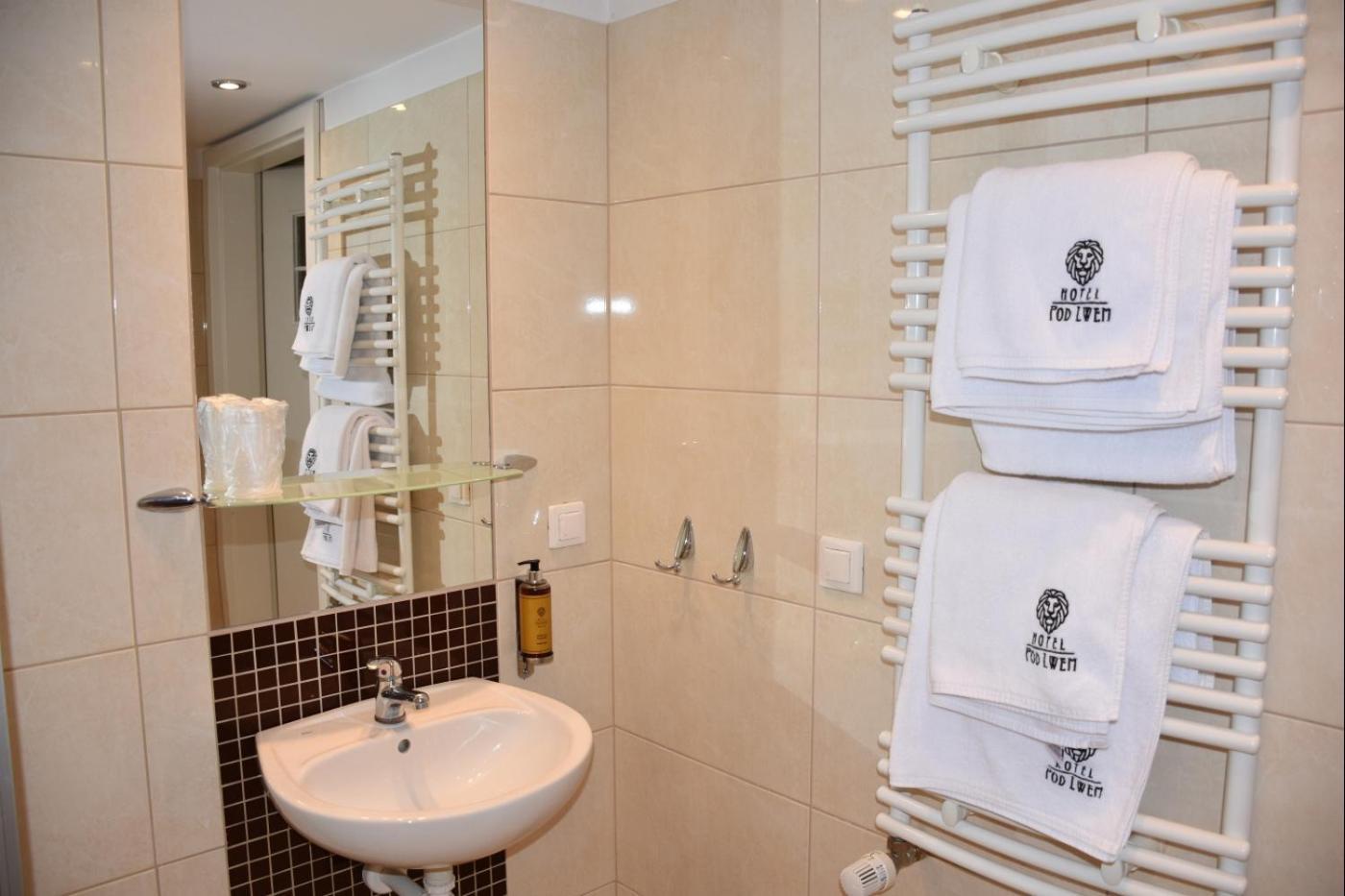 Hotel Pod Lwem Elblag Phòng bức ảnh